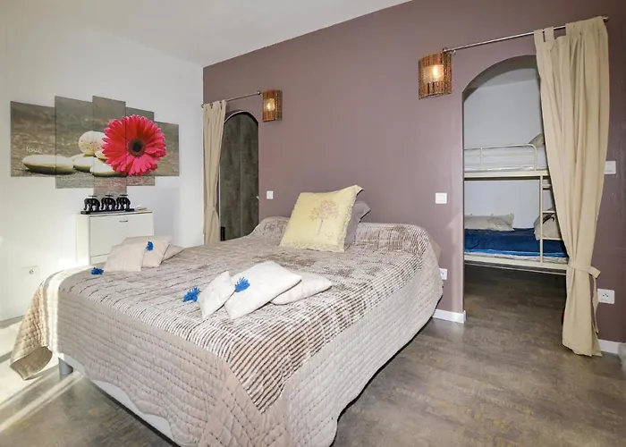 Awesome In Bicchisano * Petreto-Bicchisano